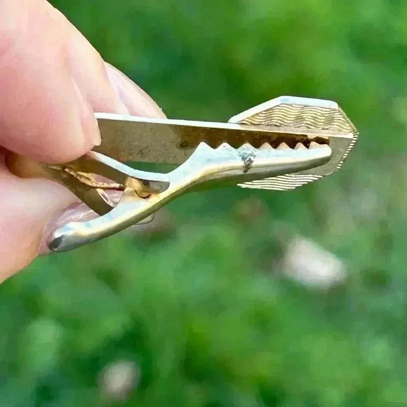 5/$25 FOE American Military brass vintage tie clip 🪖🎖️ - Picture 6 of 6